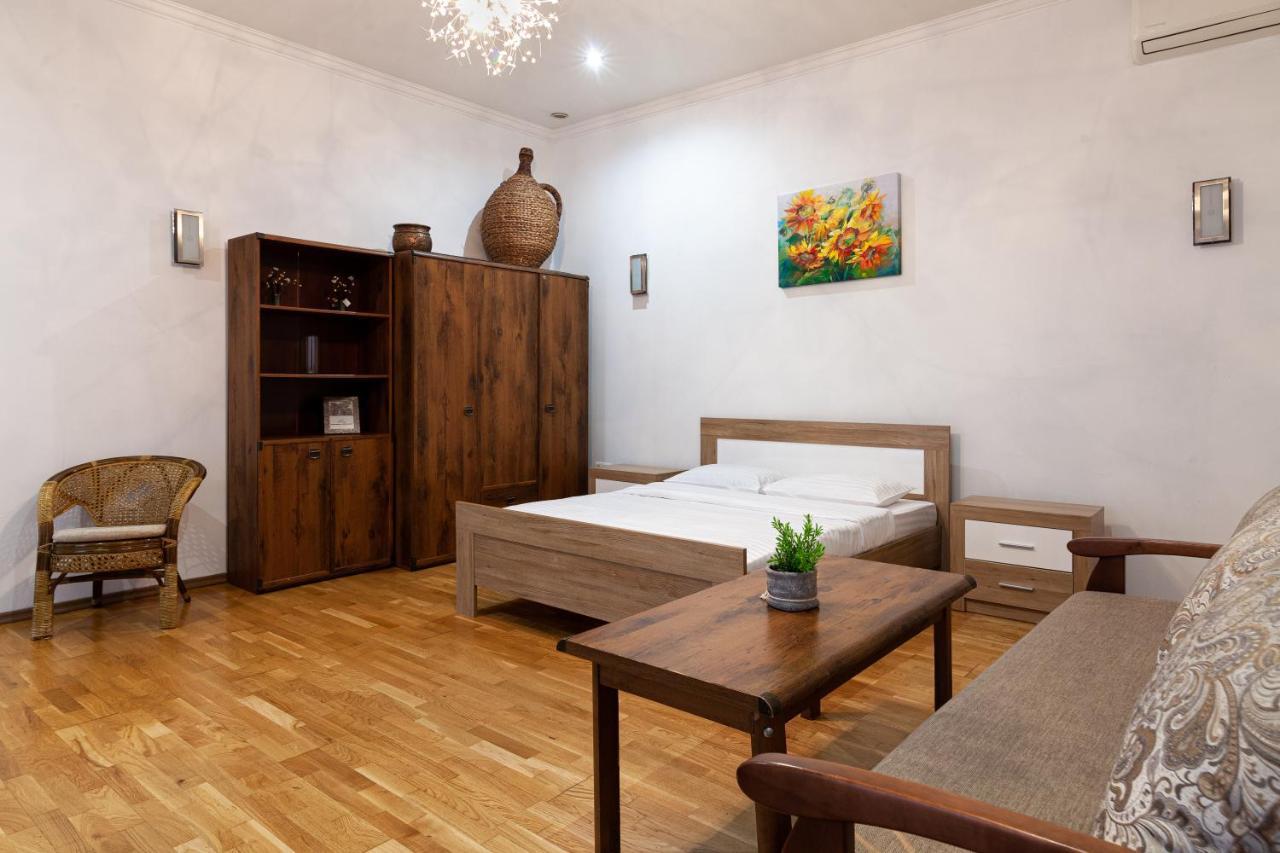 Apartmán Romari Лесі Українки Lvov Exteriér fotografie