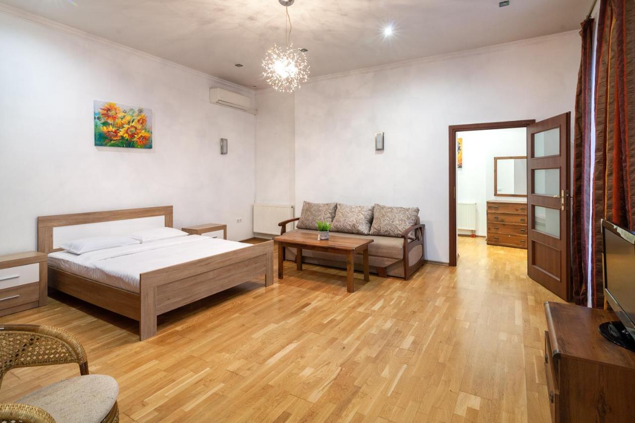 Apartmán Romari Лесі Українки Lvov Exteriér fotografie