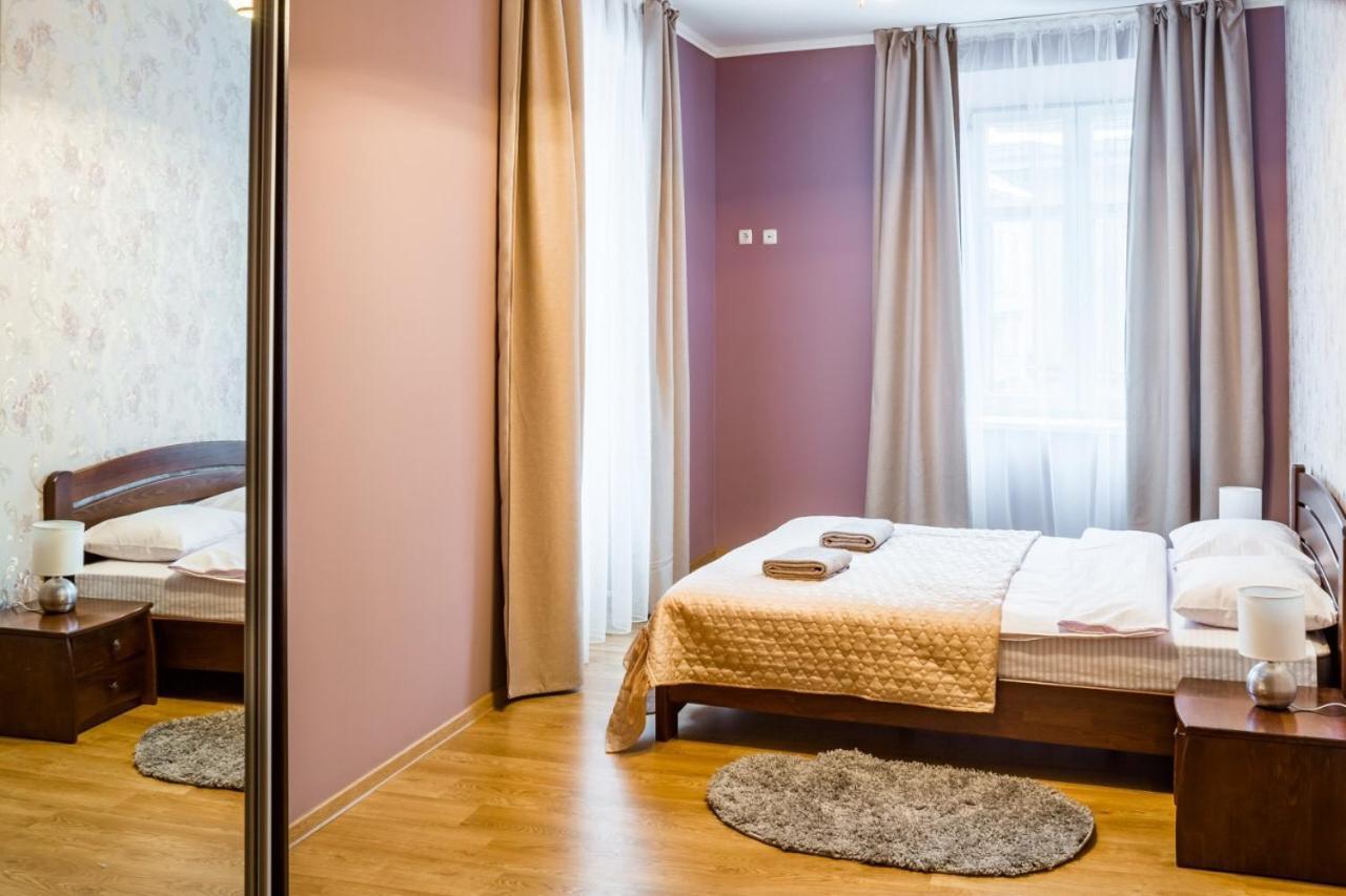 Apartmán Romari Лесі Українки Lvov Exteriér fotografie